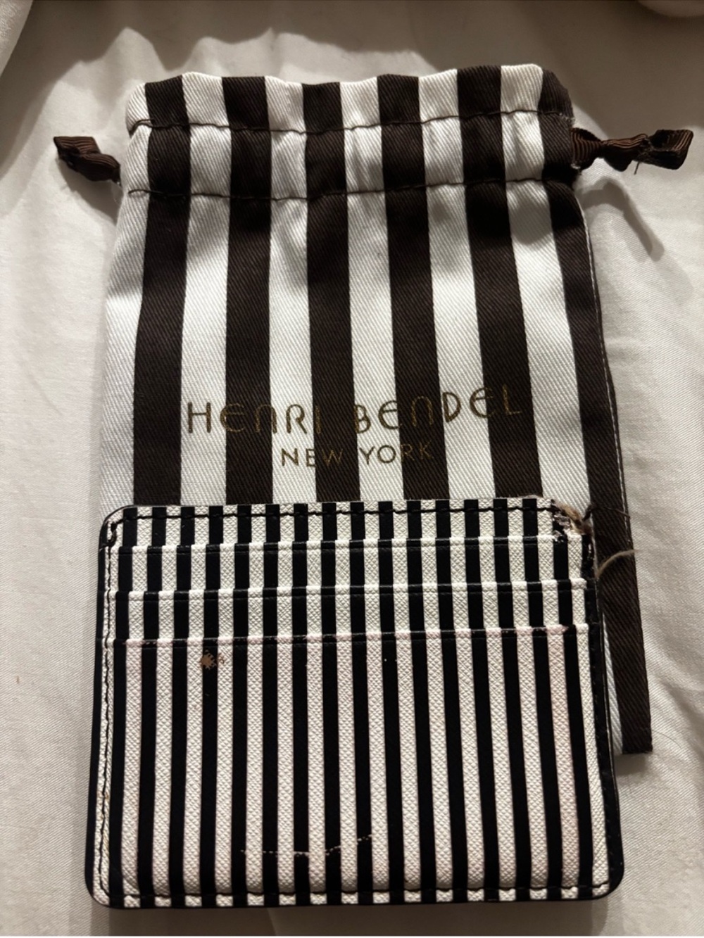 henri bendel Black and White Striped Card Sleeve with Matching Dusty